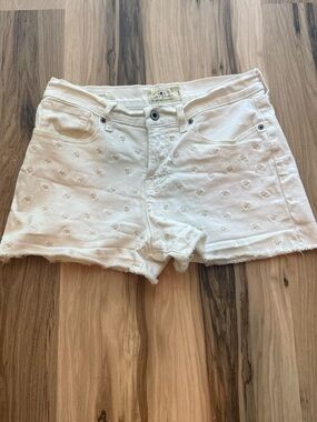 Lucky Brand White Embroidered Star Malibu Shorts